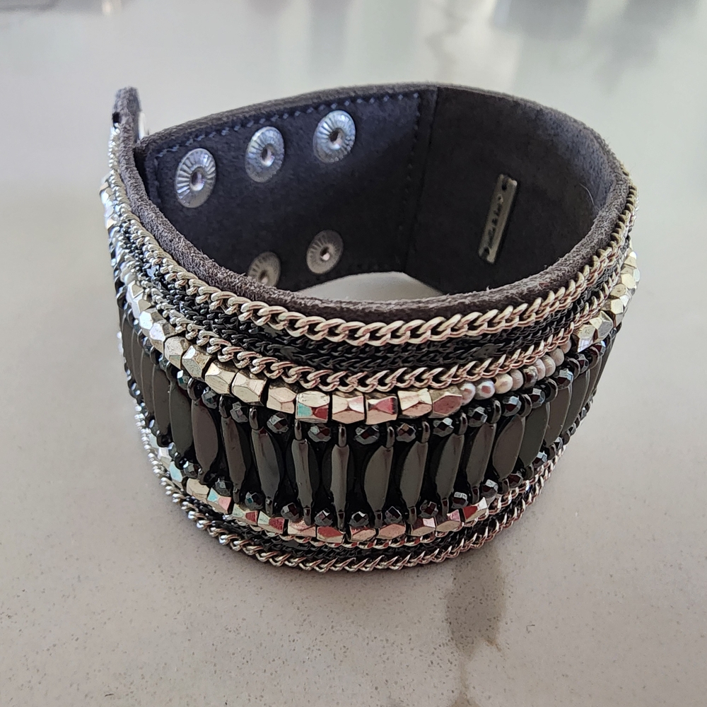 Stella & Dot Florian Beaded Pearl Mixed Metal Bracelet Cuff.